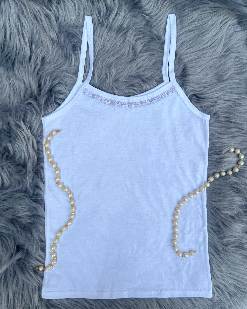Pack of 3 Women & Girls Cotton Camisole Vest Tank Top – Soft Shameez Stretchable Sleeveless Innerwear Camisoles for Daily Wear & Layering