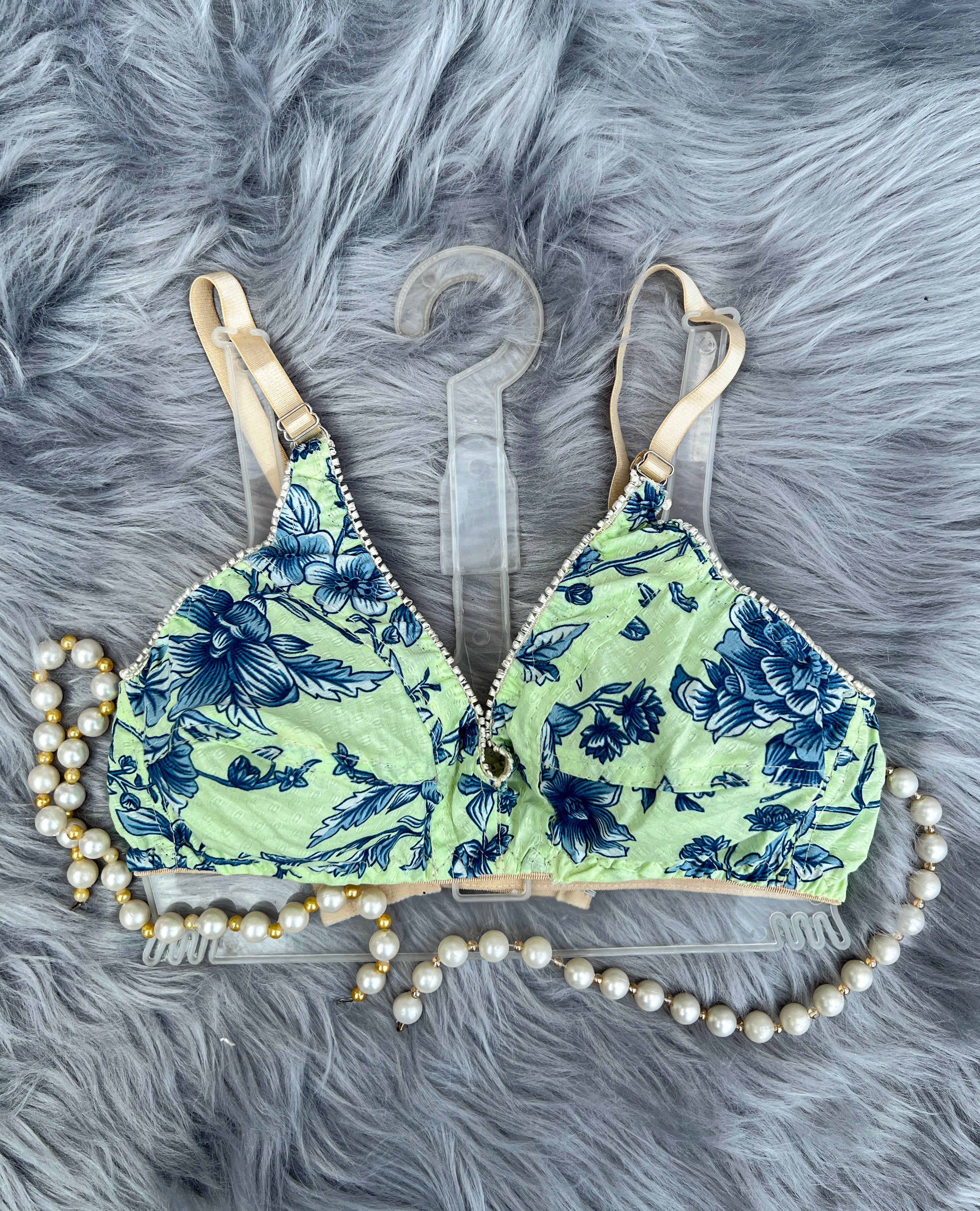 Pack of 5 Pure Lawn Cotton Bras for Women - Soft Material in Assorted Colors and Designs